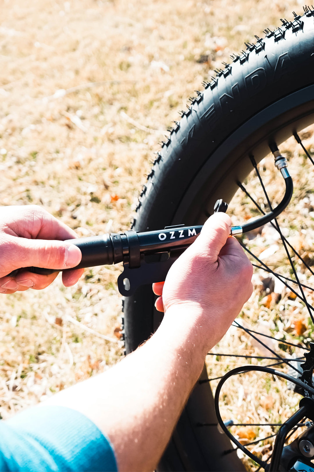 OZZM Mini Bike Pump